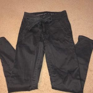 NWOT 00 gray AE jeggings